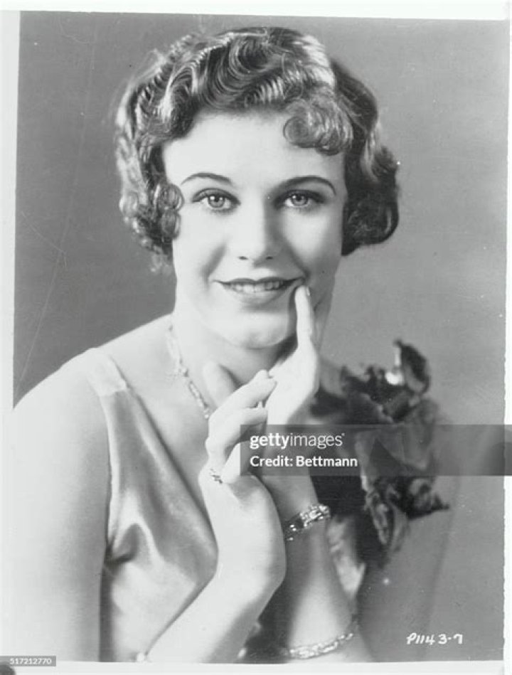 How tall was Ginger Rogers