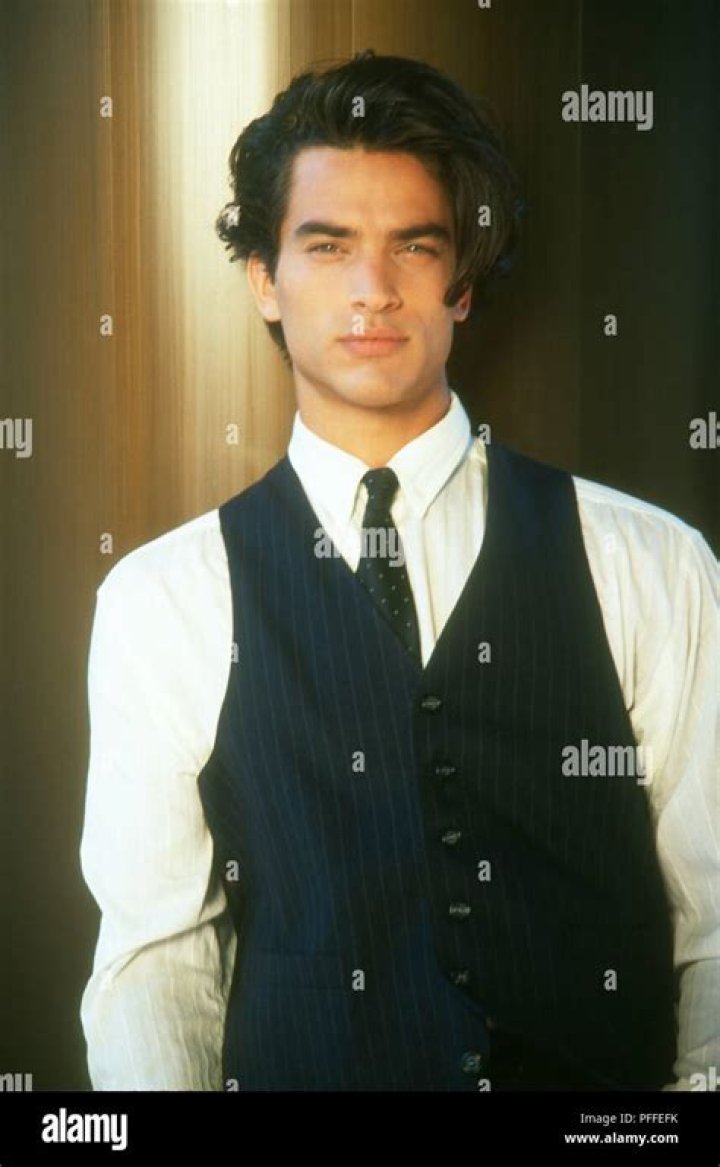 Jonathan Schaech's Net Worth: A Hollywood Success Story