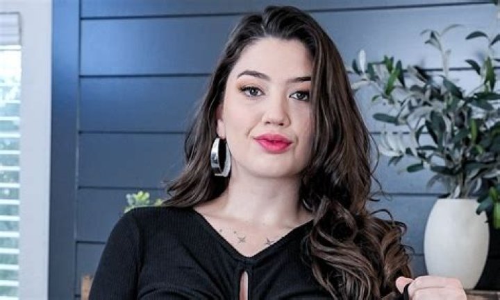Ruby Cruz (actress) - Wikipedia, Age, Net Worth, Biography , Spotify, TikTok, Facebook, Facts and Fa |